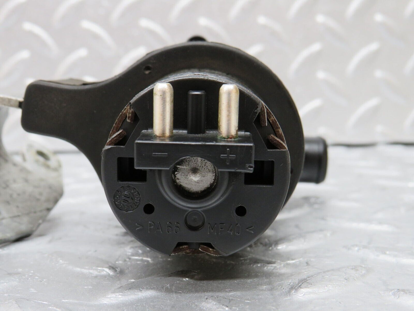 34745 Mercedes-Benz W210 320E Heating Water Pump Bosch 0018351364 0392020026