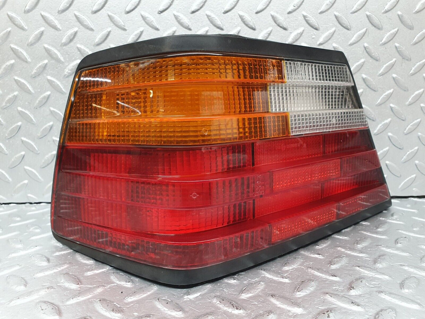 41435 Mercedes-Benz W124 200E Tail Light Left Side Hella 7R0153373