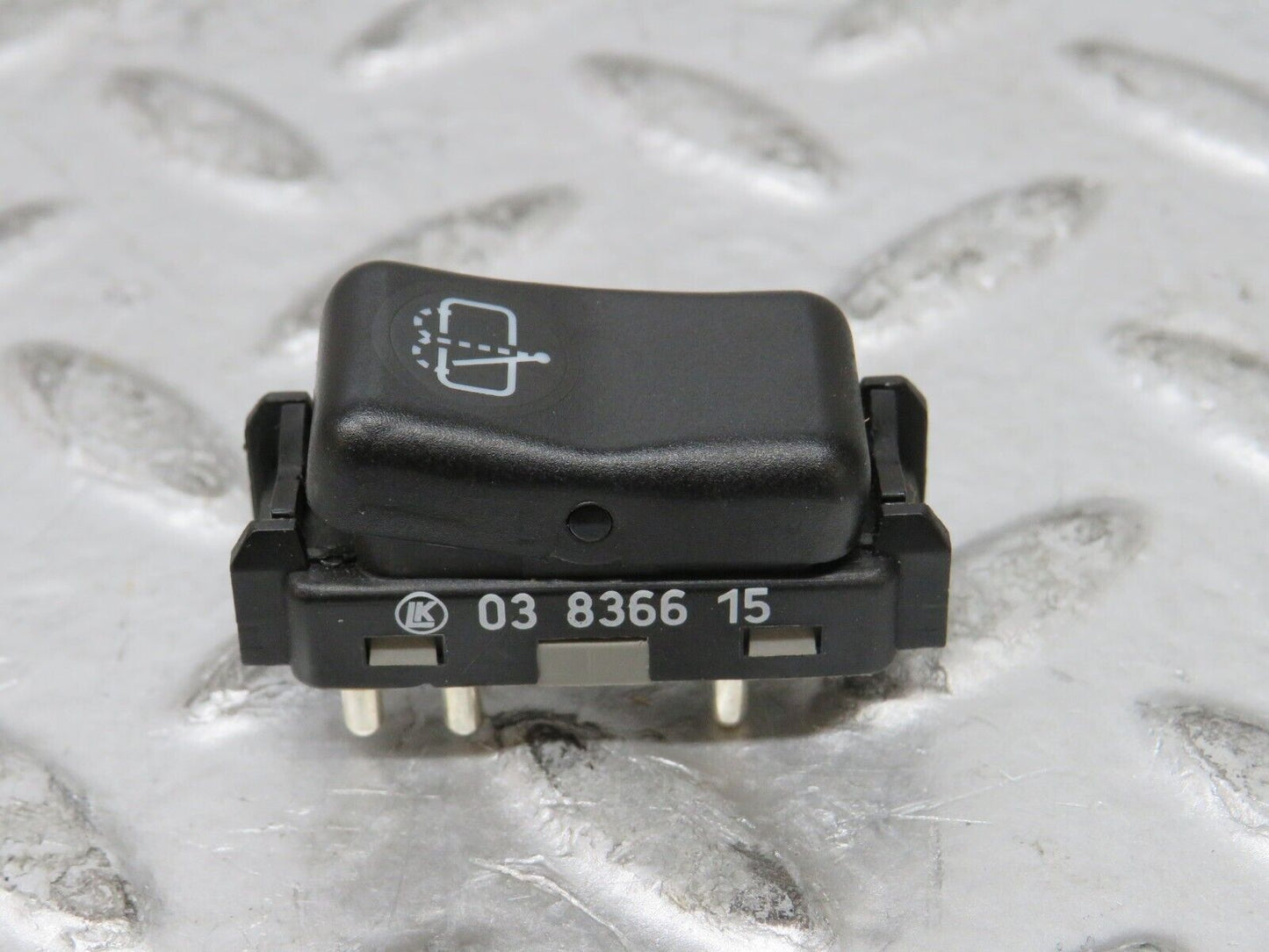 27557 Mercedes-Benz S124 300TE Wagon Tailgate Window Washer Switch 1248210051