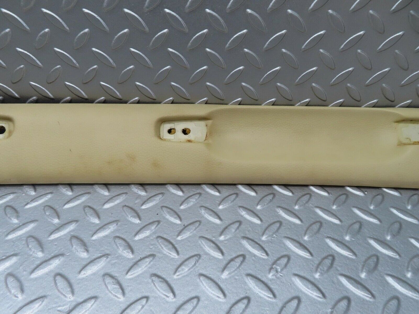 13944 Mercedes-Benz C107 280SLC C Pillar Cover Left Side Cream