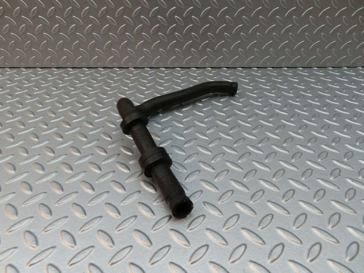 5085 Mercedes-Benz R107 350SL Radiator Pipe Hose