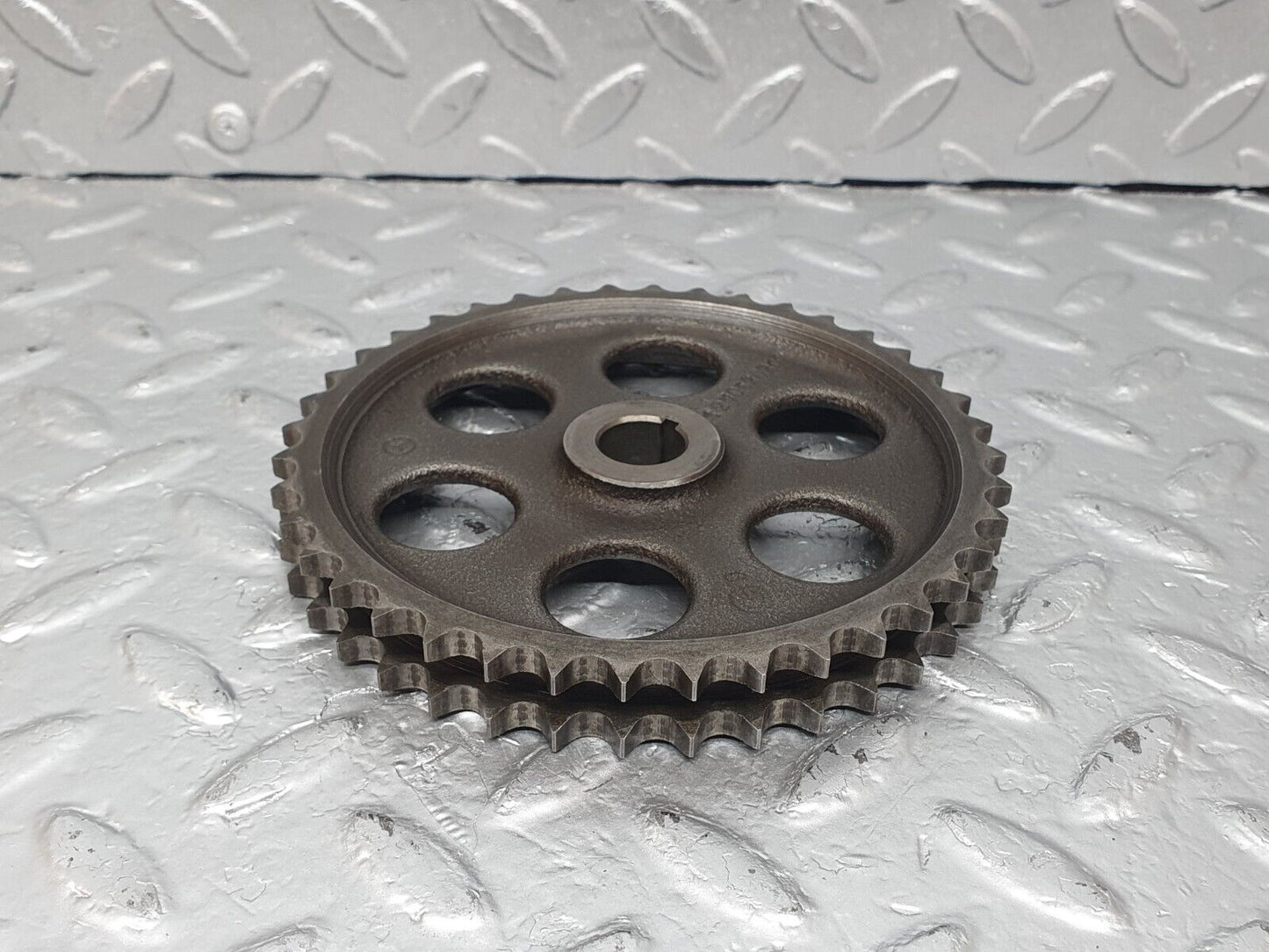 43291 Mercedes-Benz W108 280SE Intermediate Gear Sprocket 1270520202