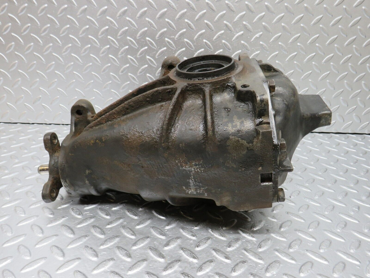 32291 Mercedes-Benz W123 230E Rear Differential Ratio 3.58 1233510101