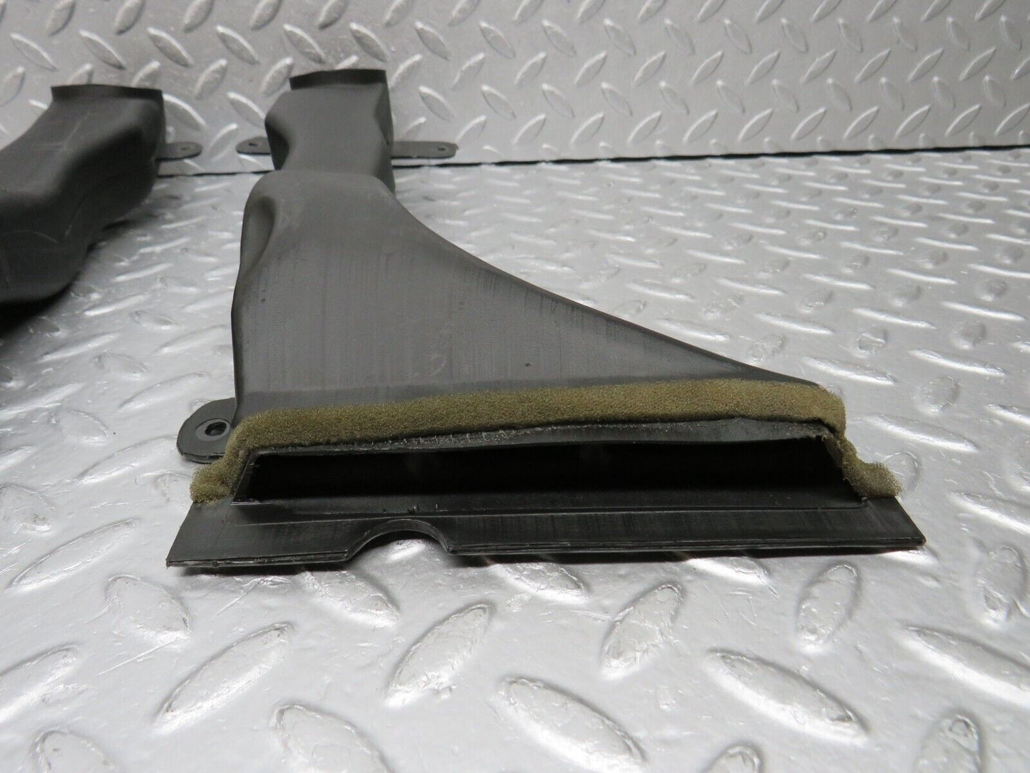 38300 Mercedes-Benz R129 280SL Coupe Front Air Vent Duct Pair 1298300344 1298300444