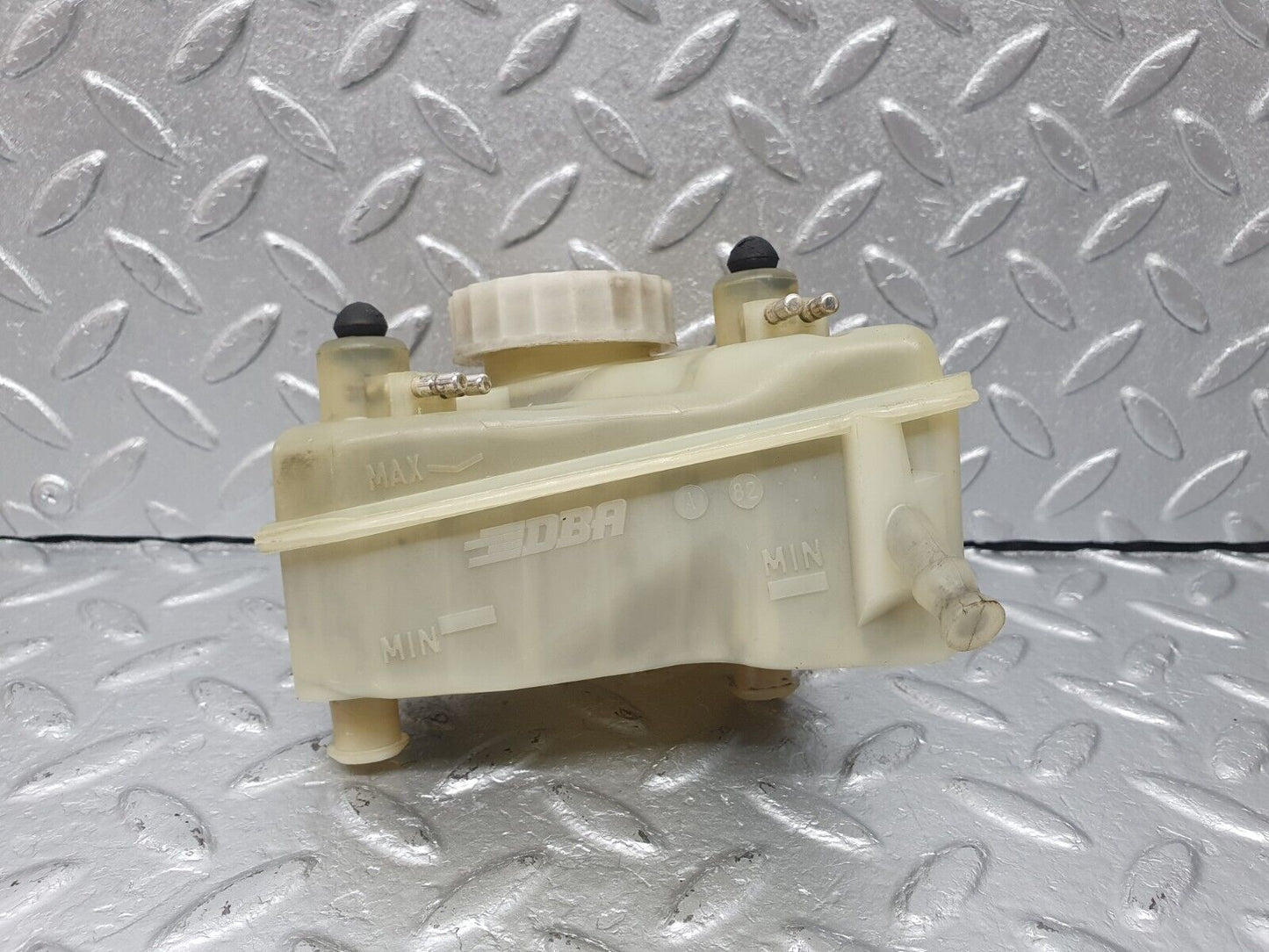 40728 Mercedes-Benz W123 300D Brake Fluid Reservoir Tank DBA