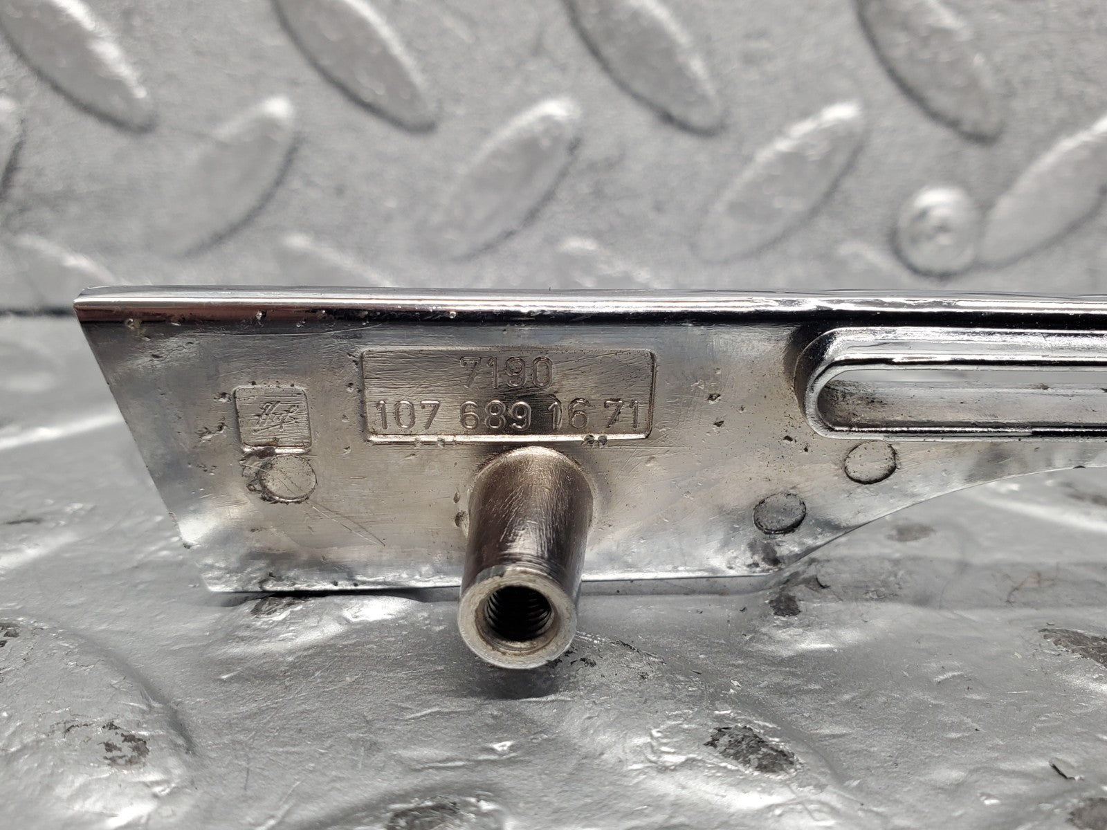 46306583