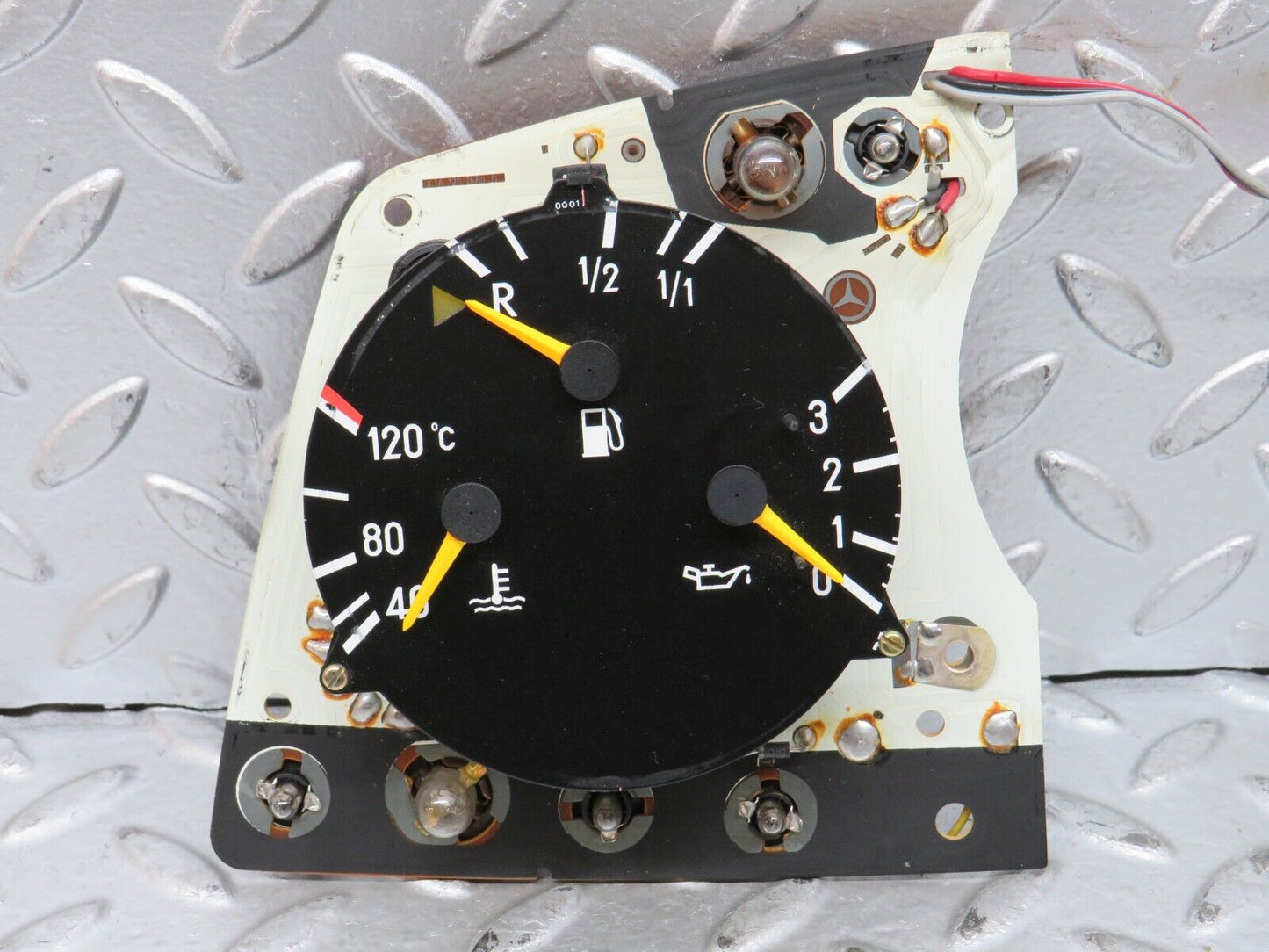 28511 Mercedes-Benz S123 240D Wagon Instrument Cluster Fuel Temp Oil Gauge