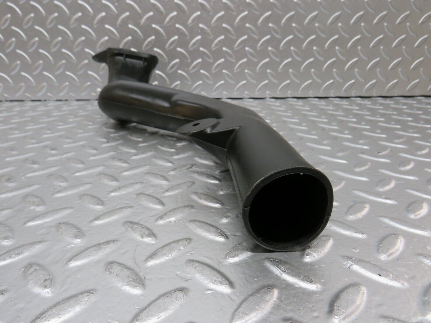 25004 Mercedes-Benz W140 S320 Engine Bay Water Drain 1408327894