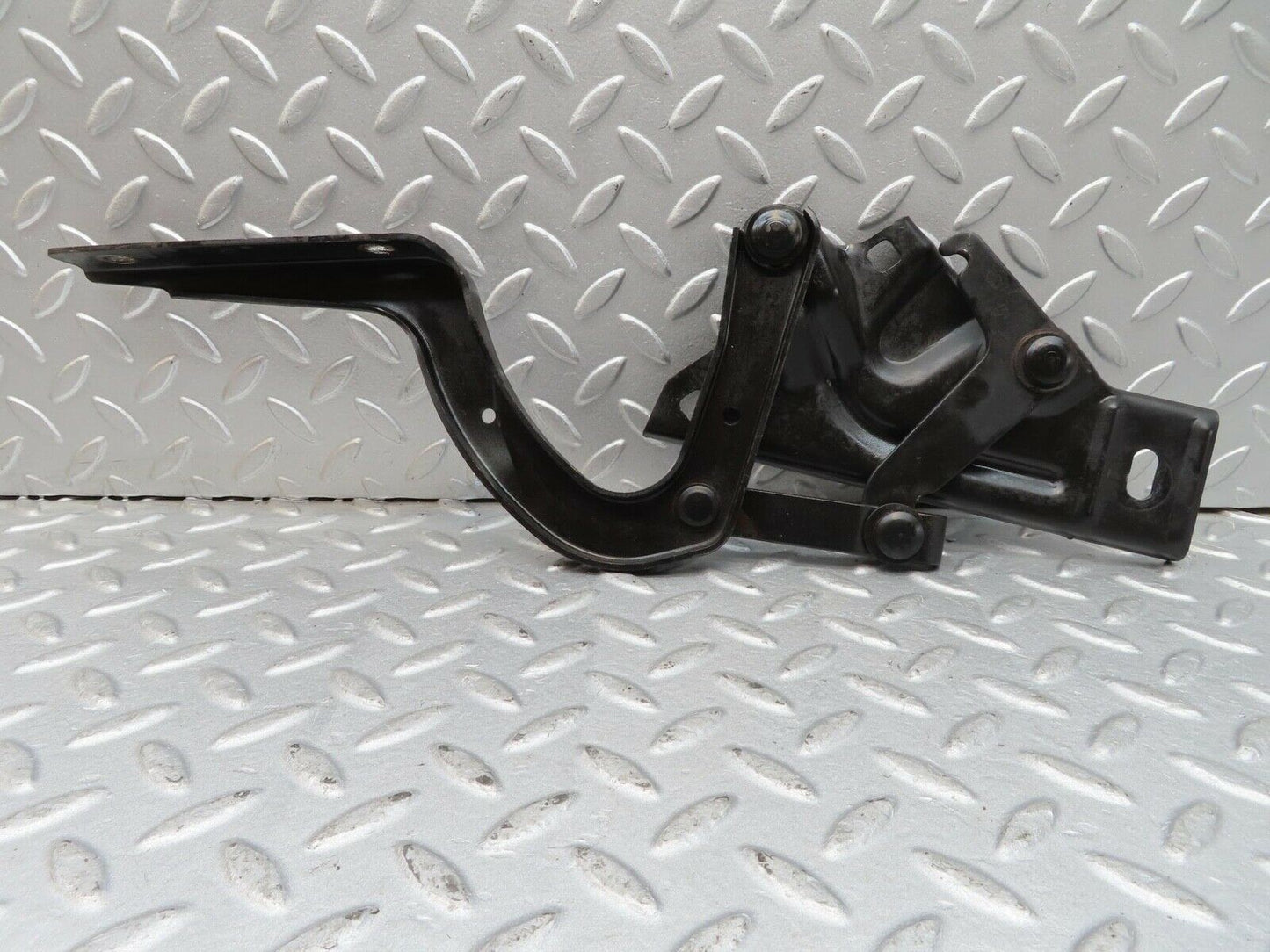 12400 Mercedes-Benz W108 280SE 3.5 Trunk Lid Hinge Left Side