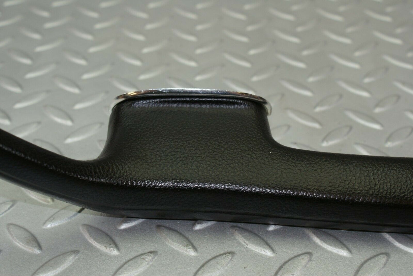 3108 Mercedes-Benz W115 220D Interior Door Handle Right Black