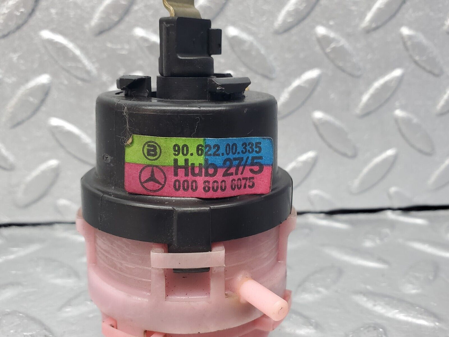 45961 Mercedes-Benz W126 420SE Heater Box Vacuum Actuator 0008006075
