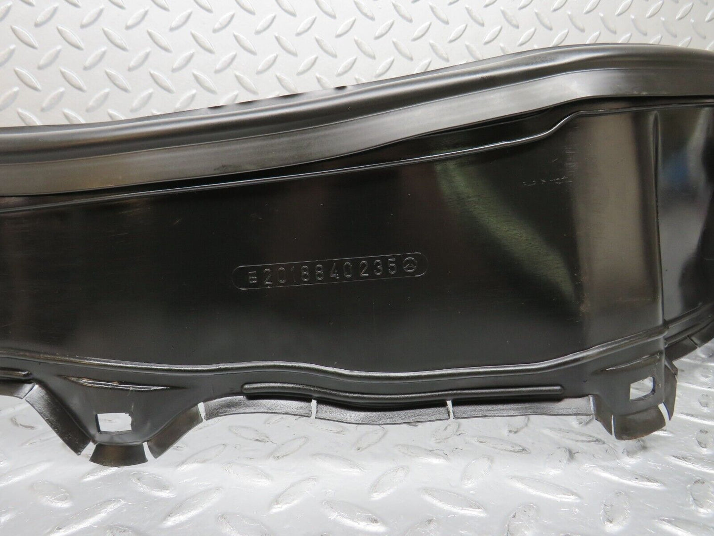 39024 Mercedes-Benz W201 190E Inner Mudguard Panelling Front Right 2018840235