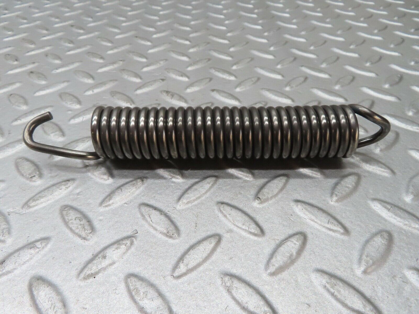17603 Mercedes-Benz W116 450SEL Bonnet Hinge Spring