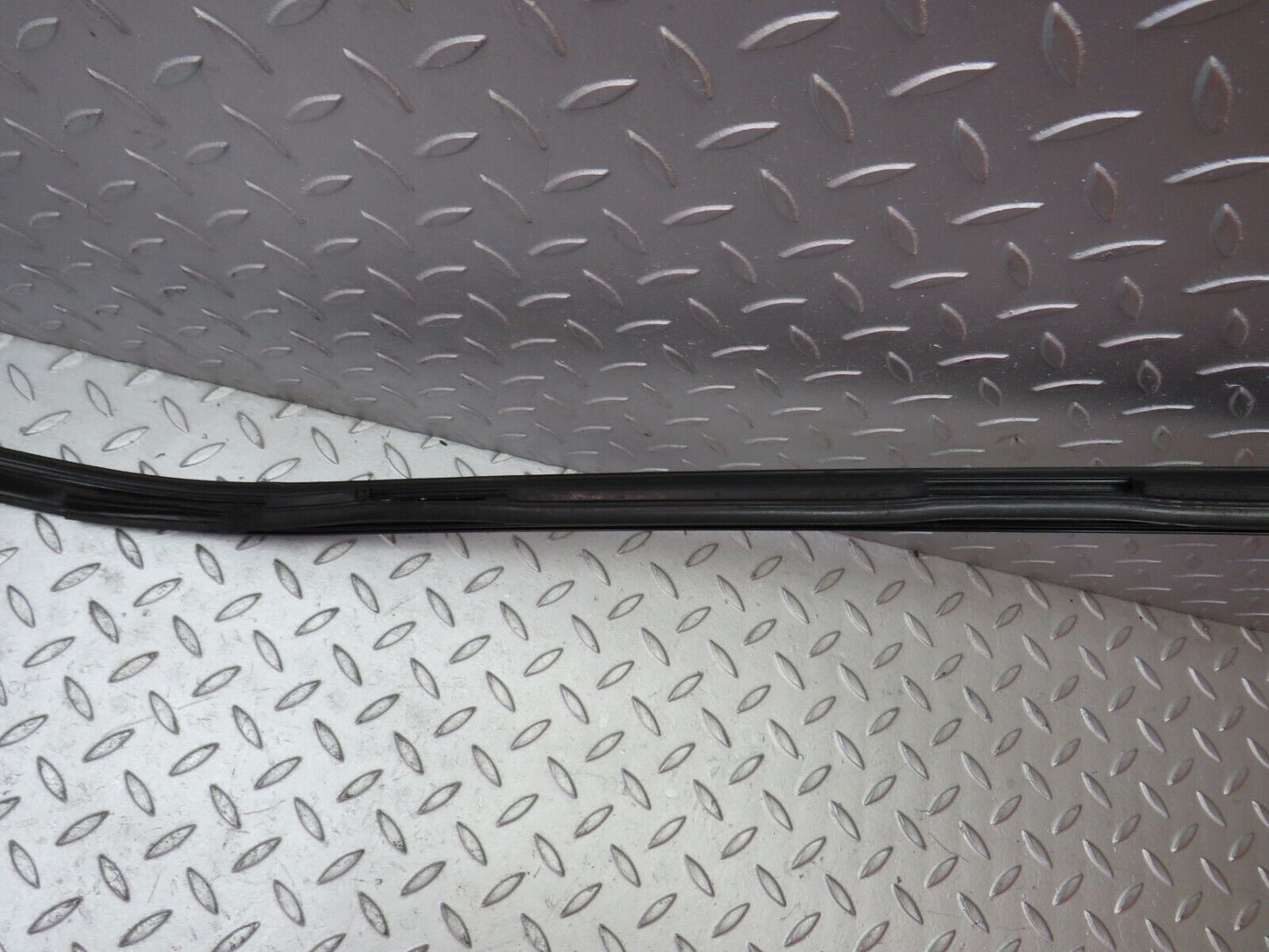 31883 Mercedes-Benz W201 190LE Right Side Roof Trim Moulding 2016980698