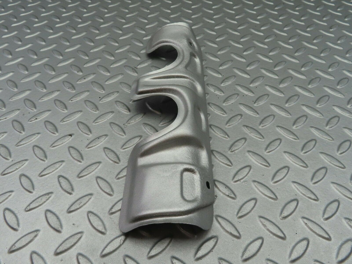 7071 Mercedes-Benz C107 350SLC Coupe Heat Plate For Exhaust Manifold