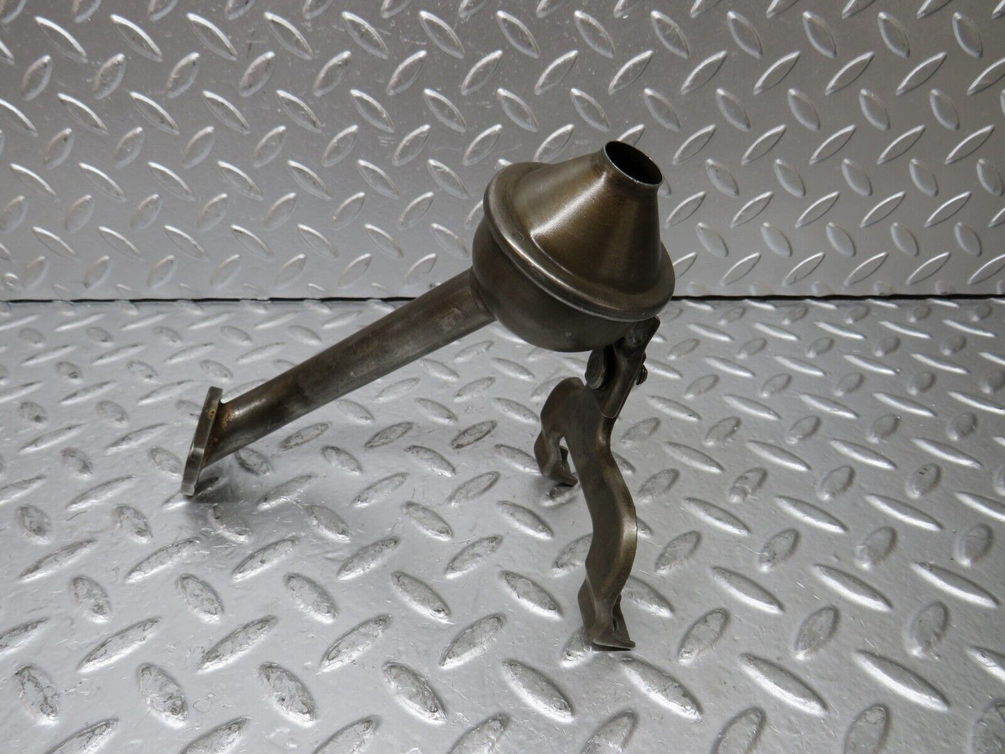 29851 Mercedes-Benz W123 230E Oil Pump Filter