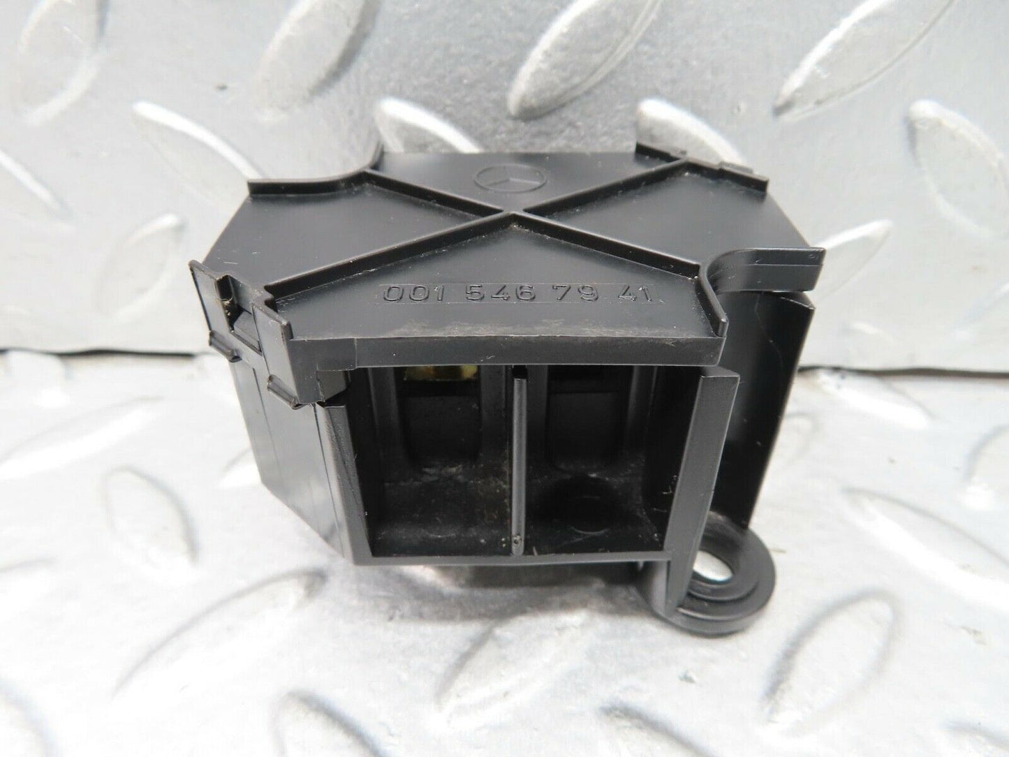 15079 Mercedes-Benz W140 S320 Cable Connector 0015467941