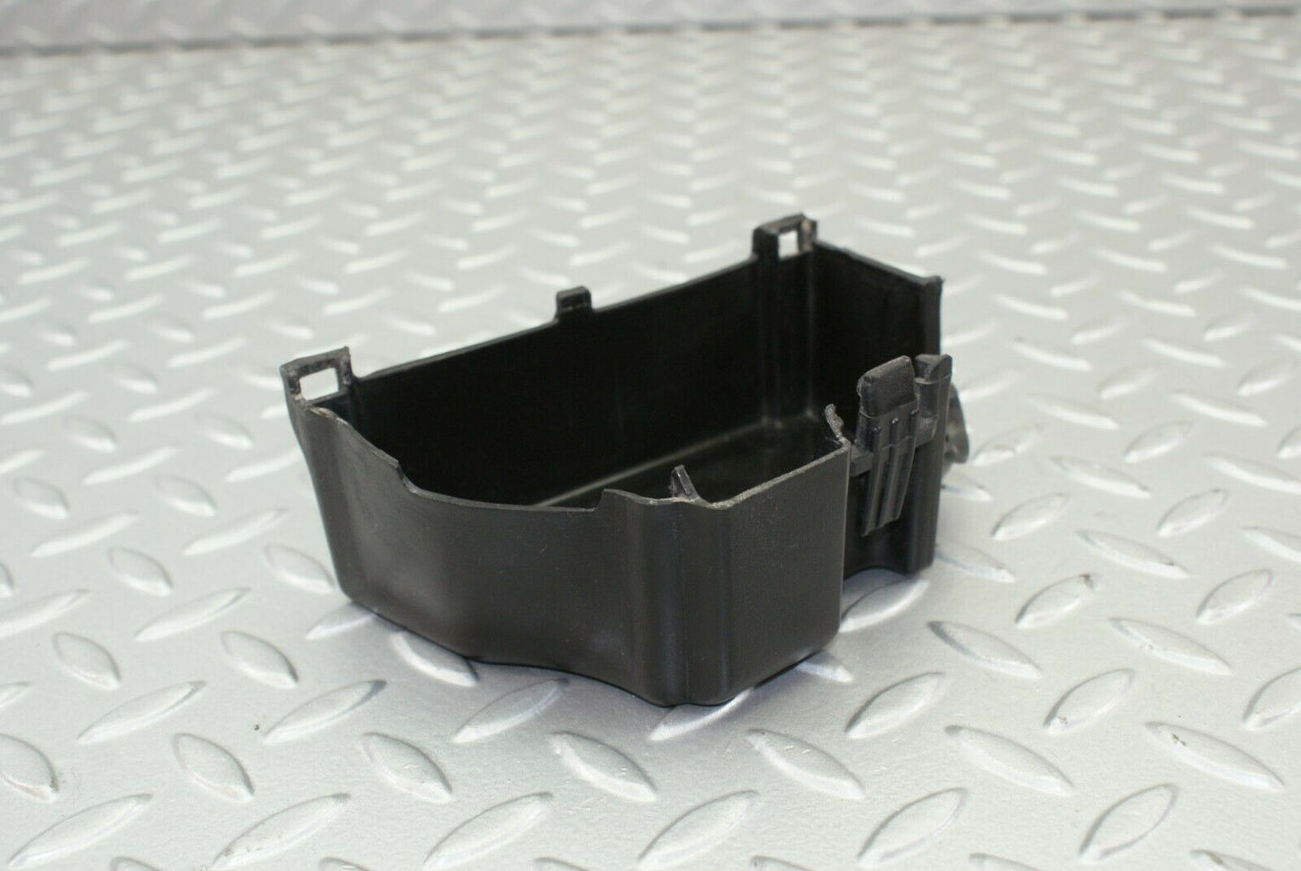 2931 Mercedes-Benz C123 280CE Coupe Fuse Box Relay Cover 1235450146