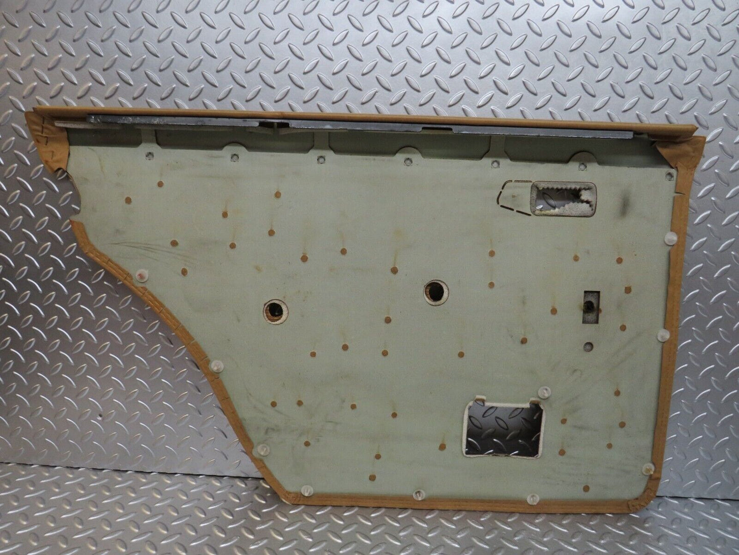 25464 Mercedes-Benz W123 200 Rear Right Door Card Palomino