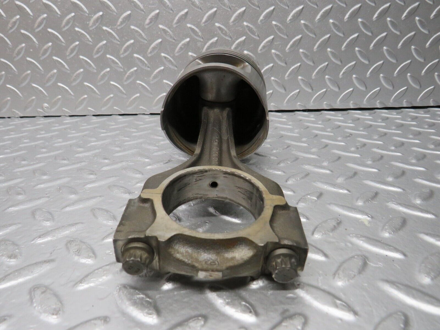 30914 Mercedes-Benz W201 190E 2.0L Piston With Connecting Rod 88.975mm 10203