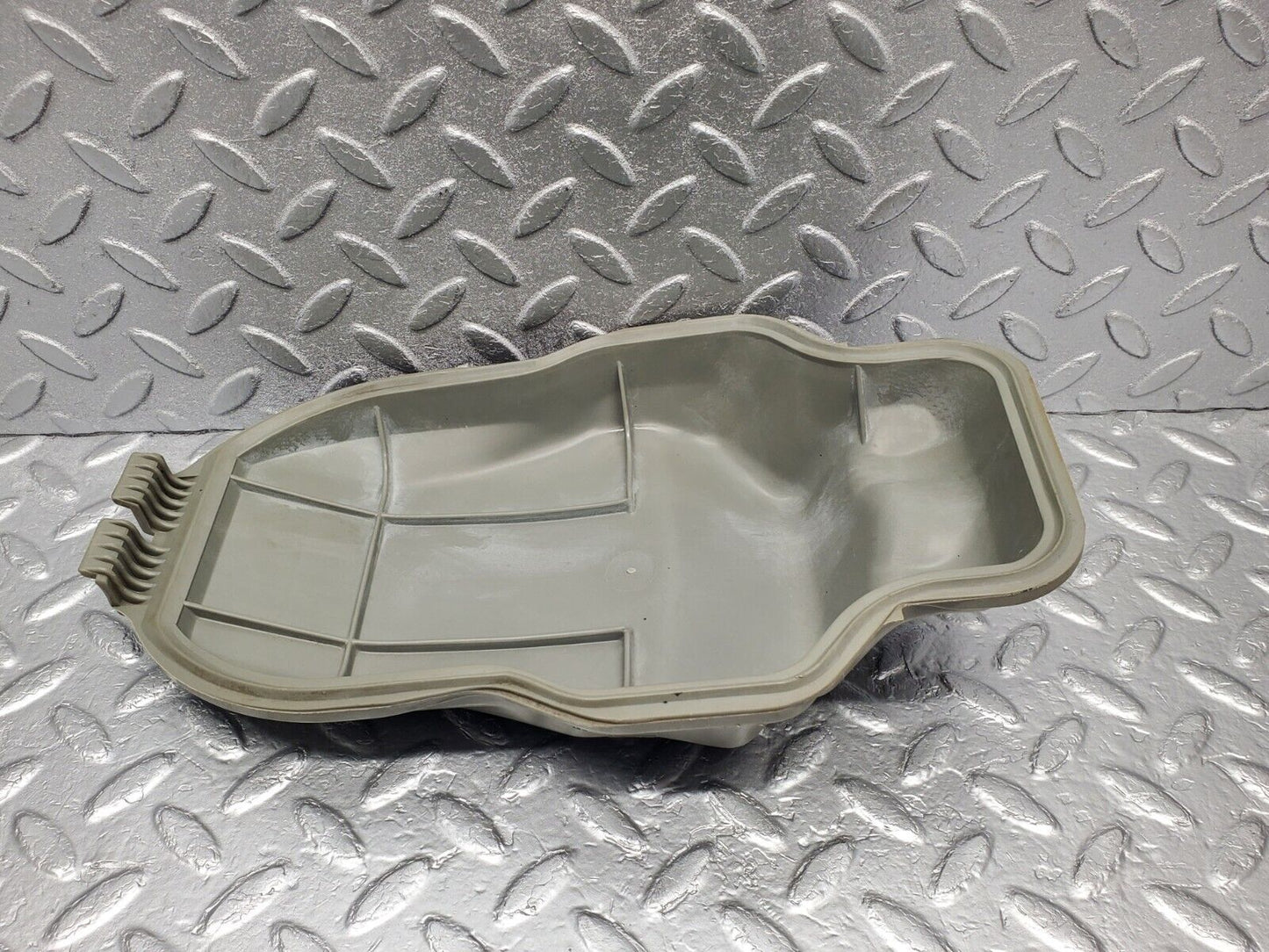 46456 Mercedes-Benz C123 280CE Coupe Headlight Lid Cover