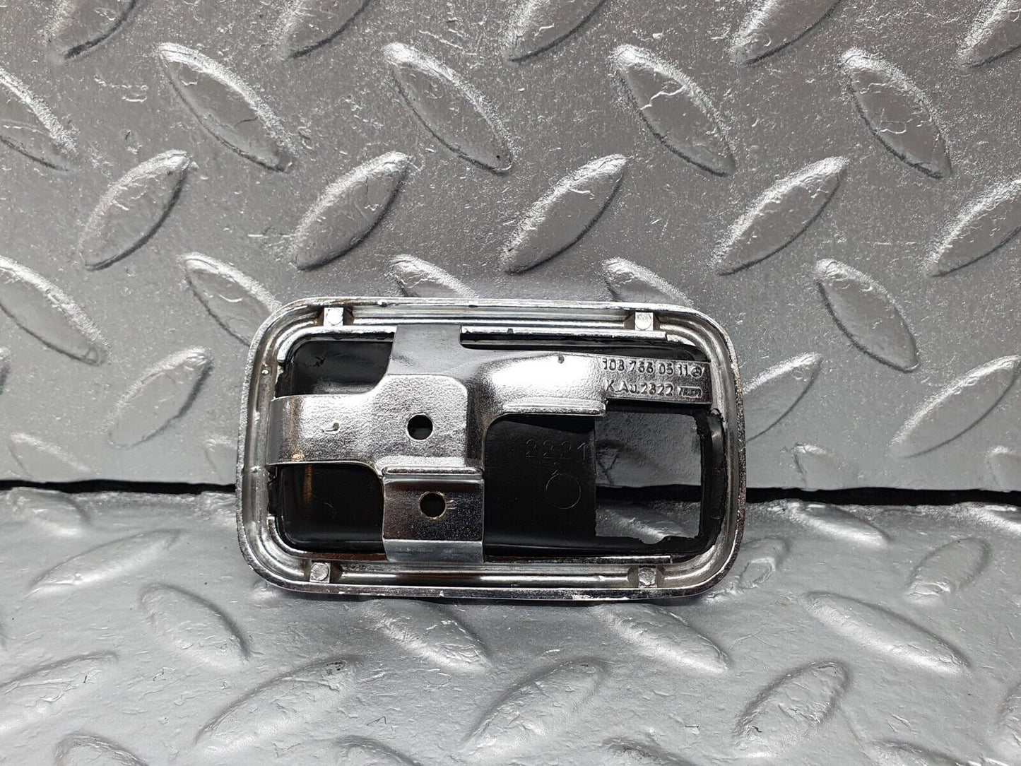 43107 Mercedes-Benz W108 280SE Chrome Frame For Door Opener Left 1087660511