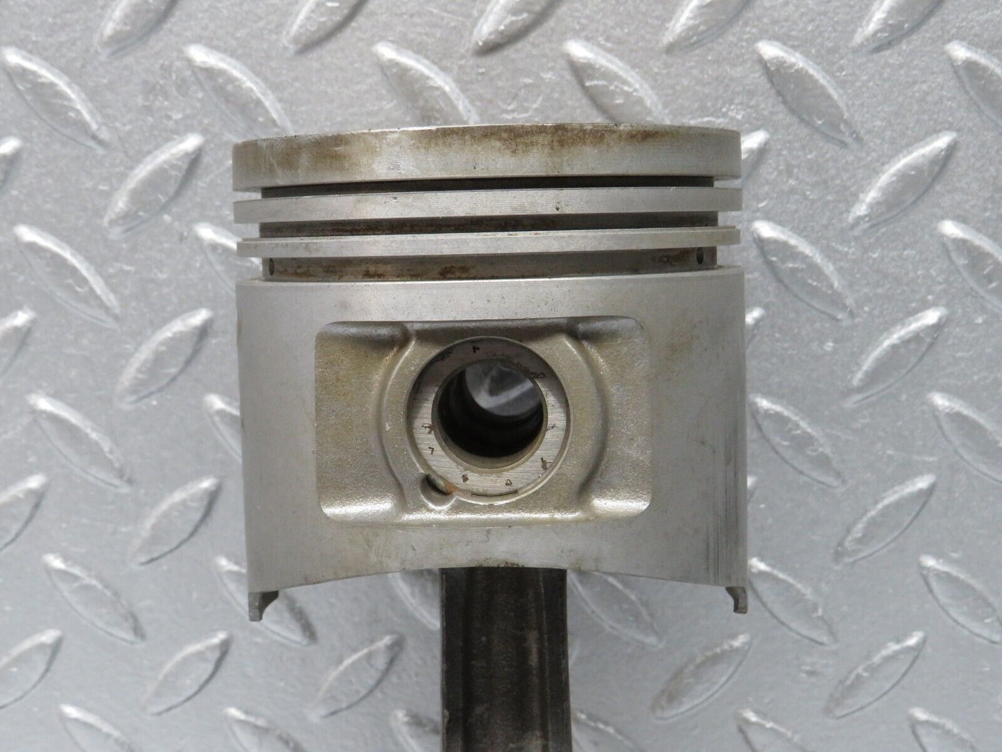 40025 Mercedes-Benz R107 350SL Piston With Connecting Rod 92.00mm