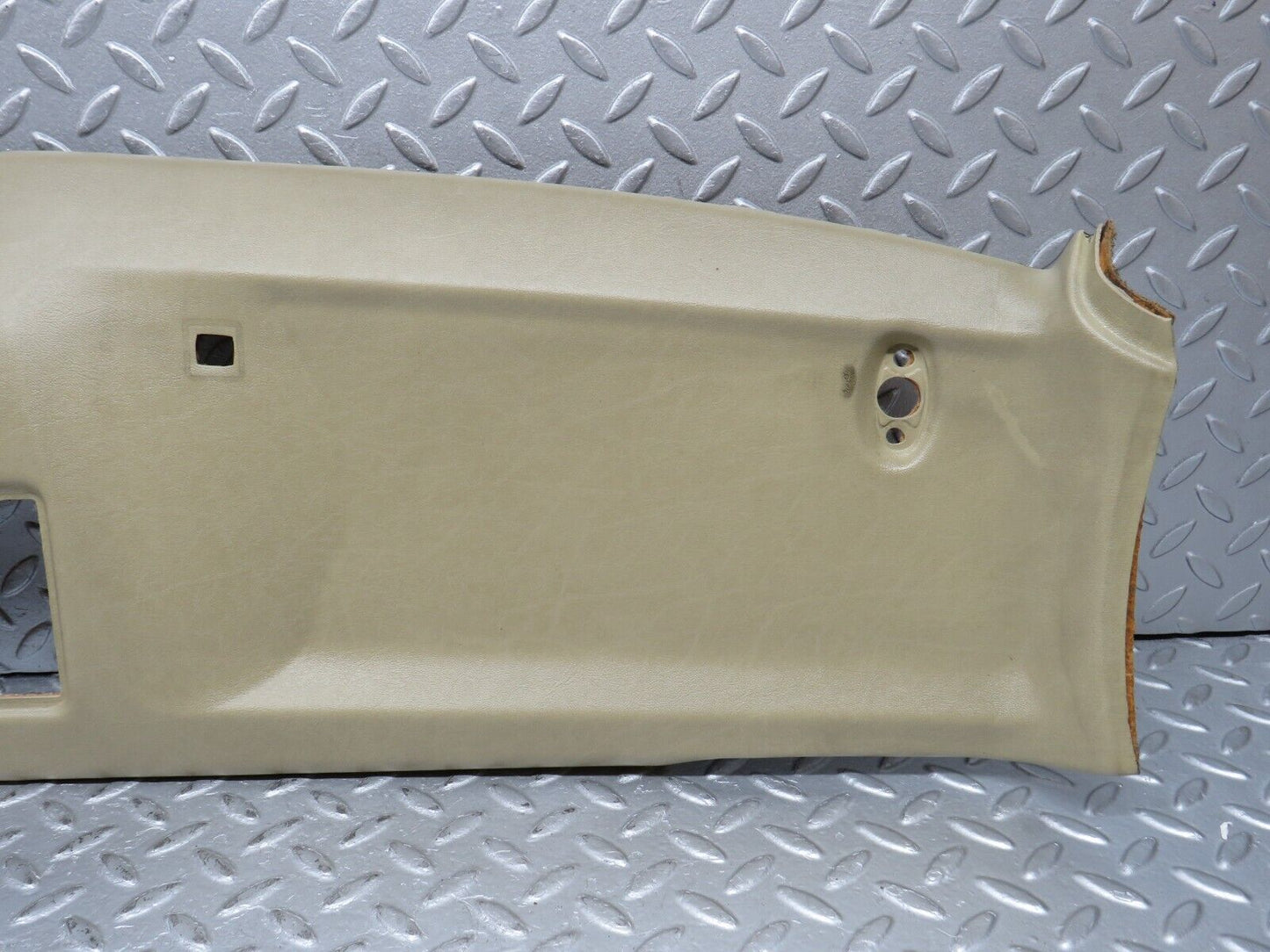 38683 Mercedes-Benz W201 190E Headlining Roof Panel Front Beige