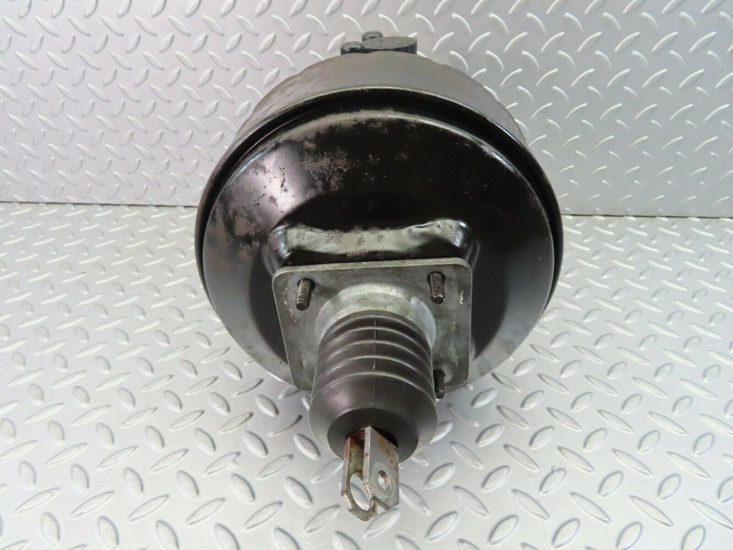 7480 Mercedes-Benz W116 450SE Brake Booster With Master Cylinder