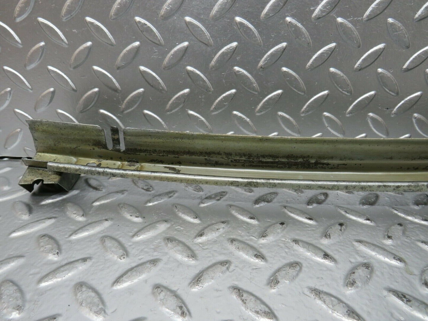 23470 Mercedes-Benz W114 280E Front Right Door Window Channel