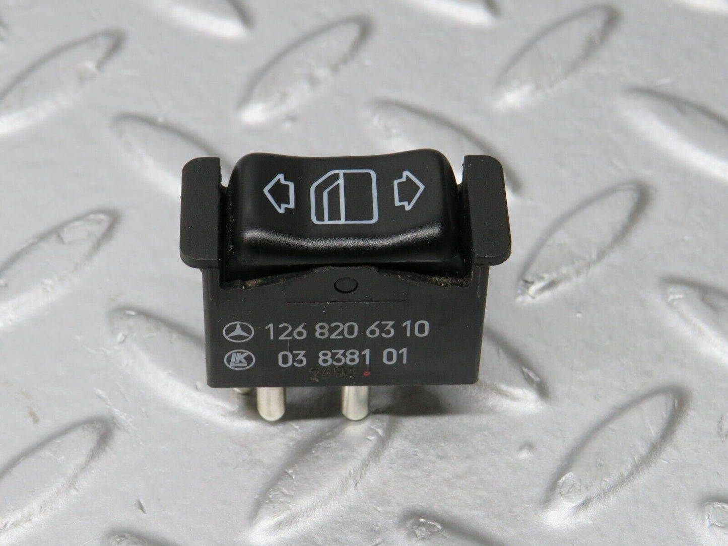 38960 Mercedes-Benz W201 190E 2.6L Rear Electric Window Switch 1268206310