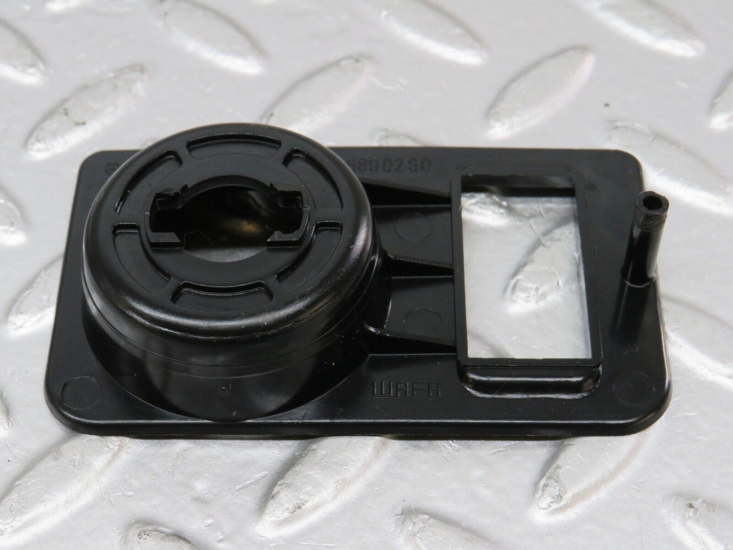 33878 Mercedes-Benz W201 190E 2.0L Headlight Switch Surround 2016890280