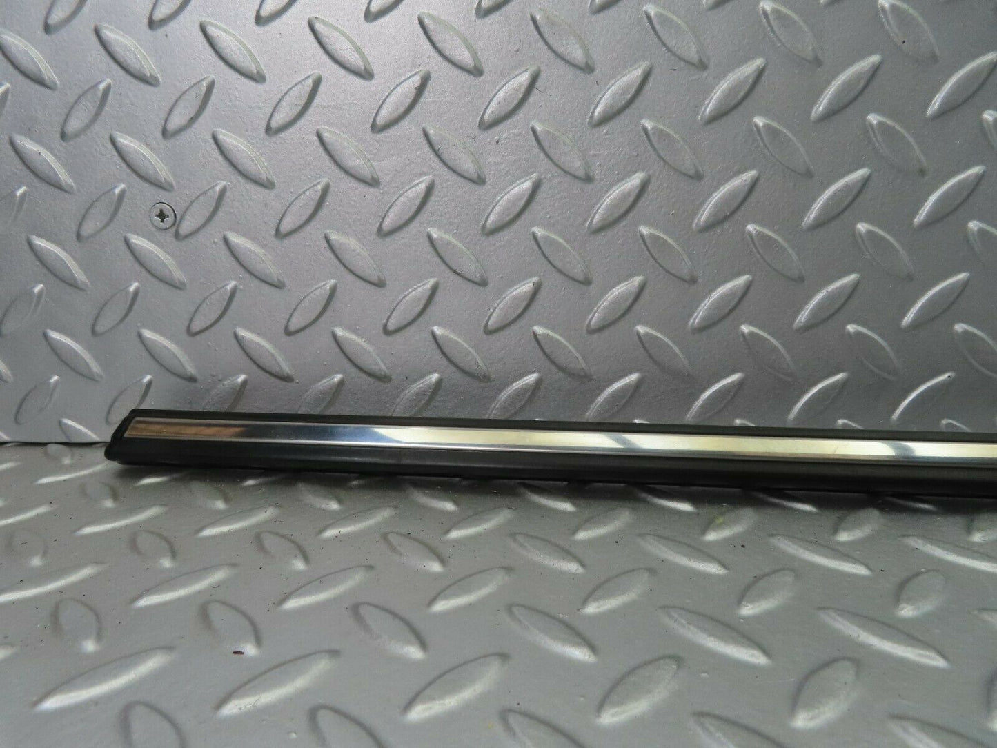 7767 Mercedes-Benz S123 230TE Wagon Centre Fender Chrome Trim Rear Left