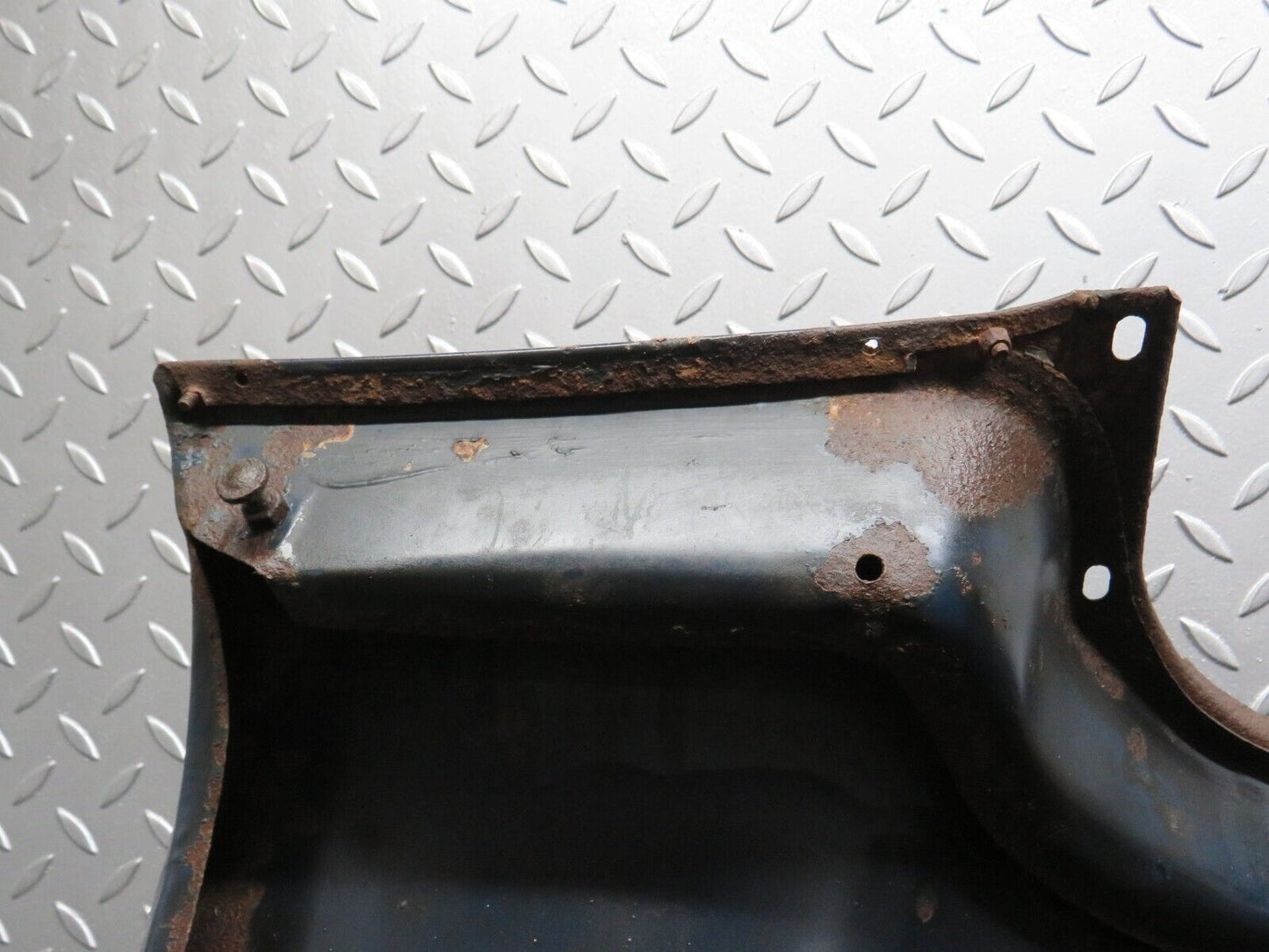 40522 Mercedes-Benz W110 230 Bonnet