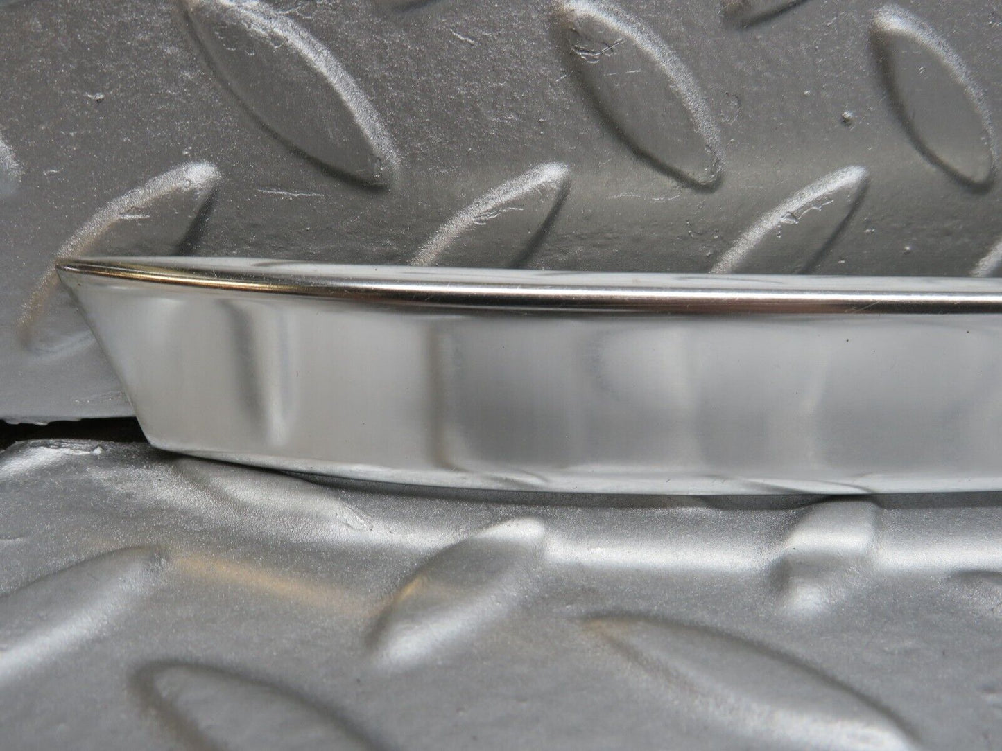 40203 Mercedes-Benz R107 Hardtop Roof Chrome Right Side