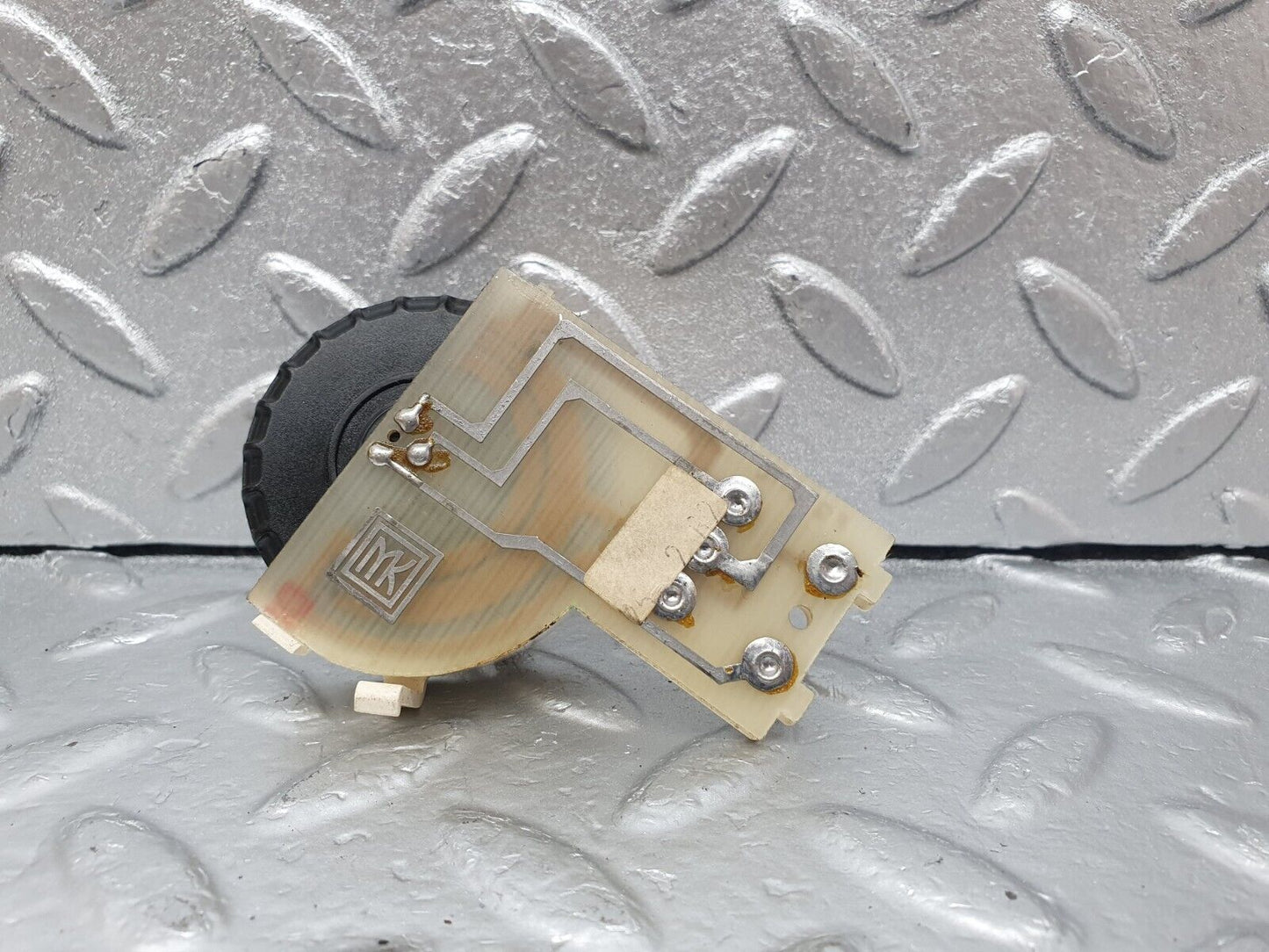 43540 Mercedes-Benz C126 380SEC Coupe Heater Control Switch 1268200103