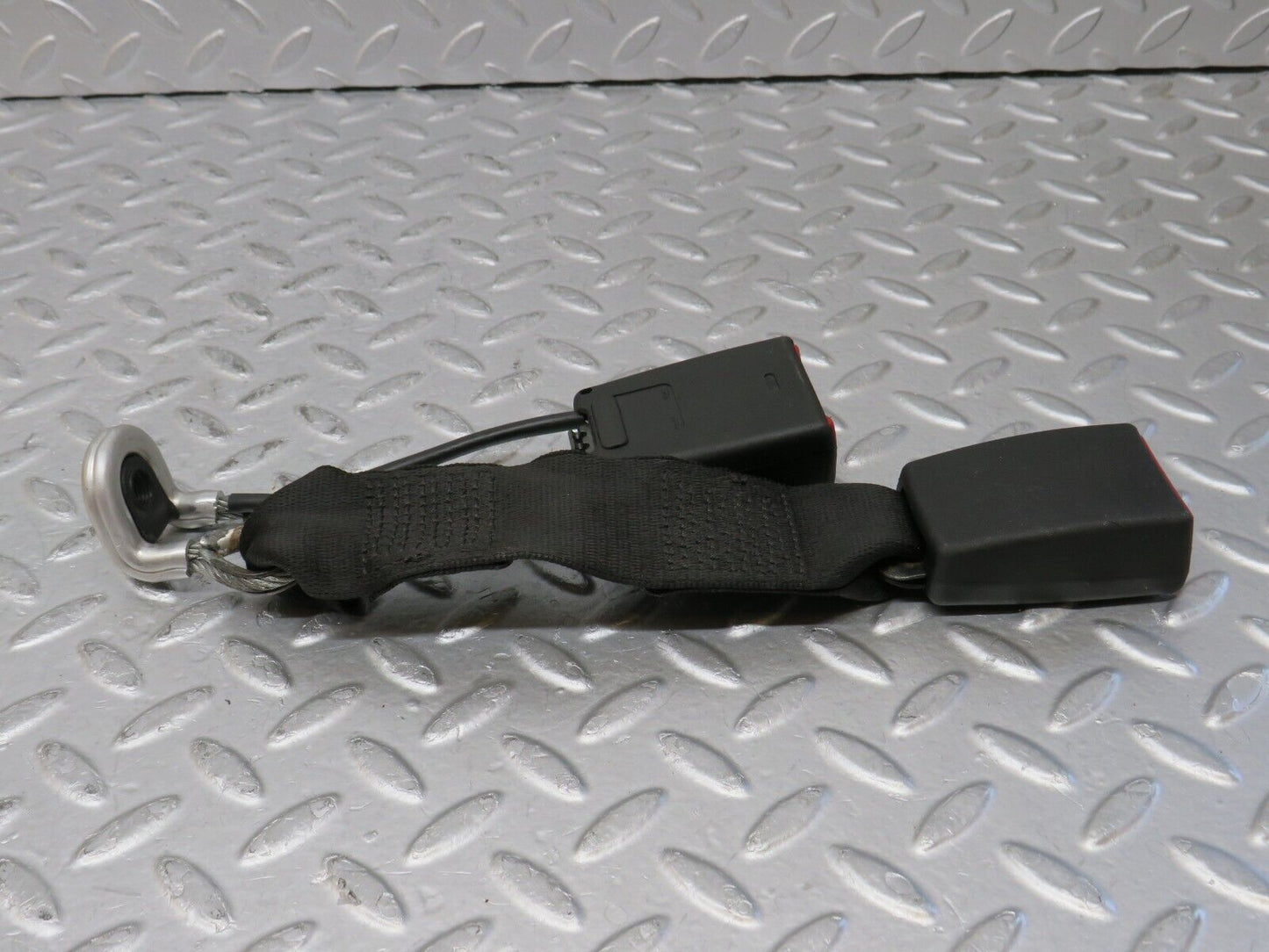 35085 Mercedes-Benz W210 320E Rear Double Seat Belt Buckle 2108600669