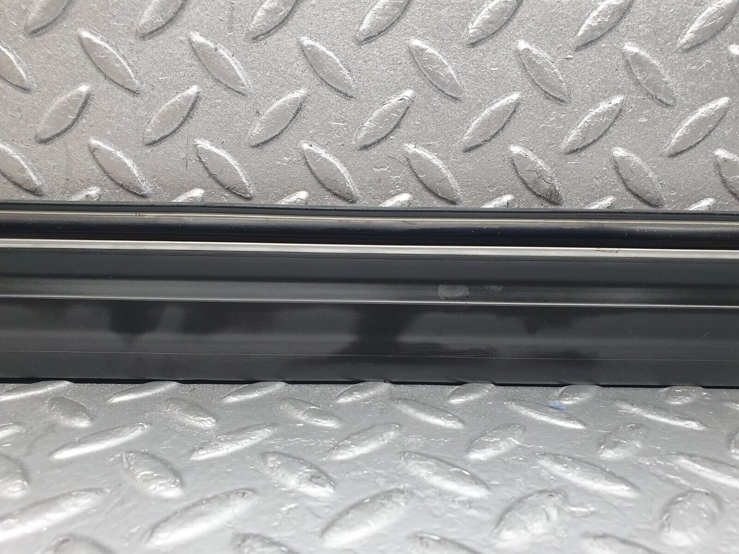 43921 Mercedes-Benz C123 230CE Coupe Right Door Lower Moulding Trim 1236903480