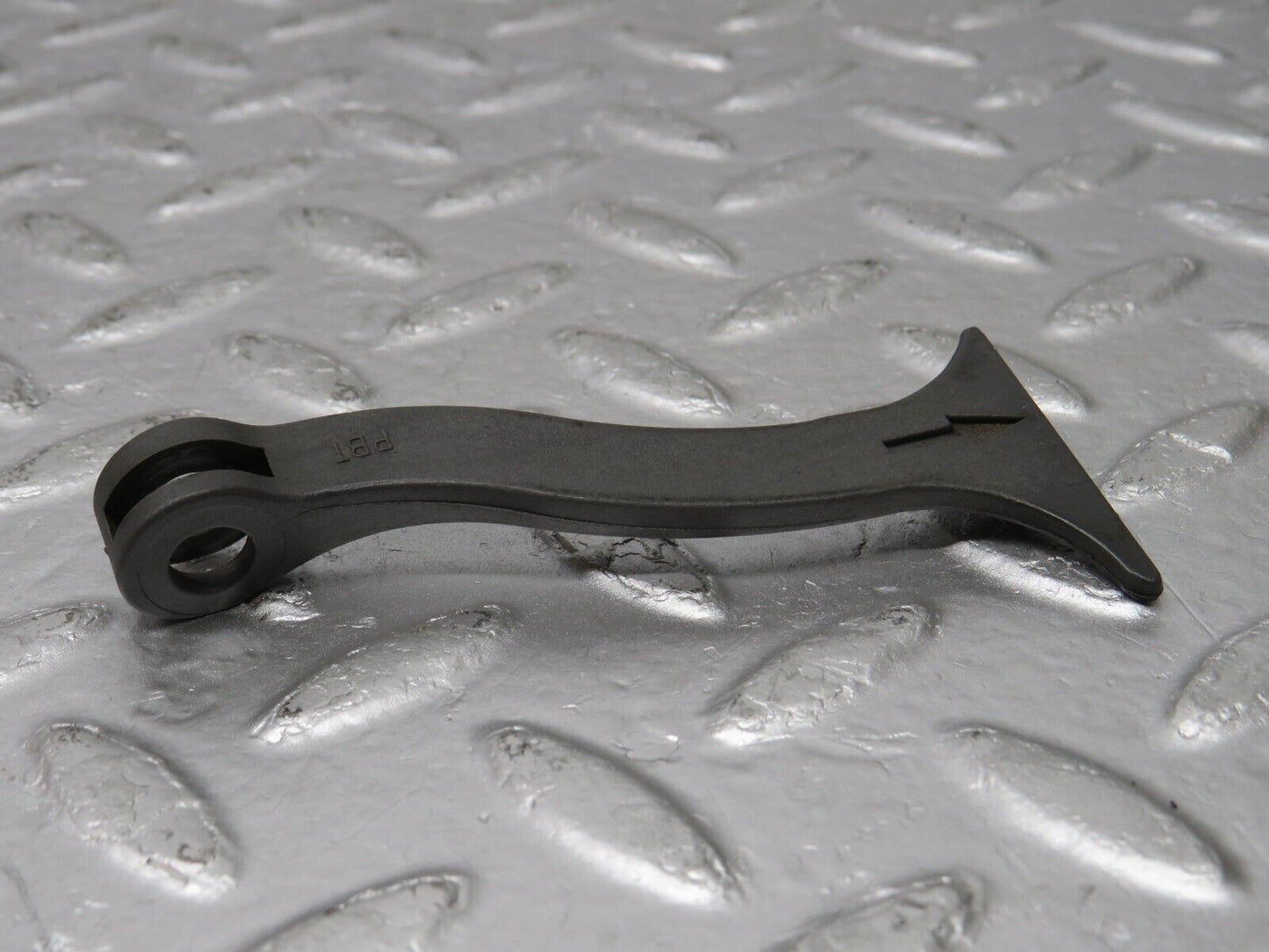33443 Mercedes-Benz W202 C180 Bonnet Release Pull Handle 2028870027