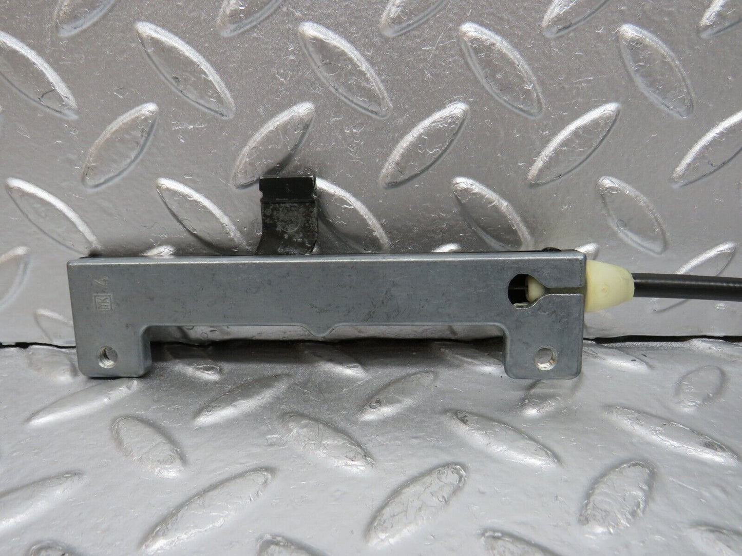 31032 Mercedes-Benz W123 230E Heater Control Slider 1238300185