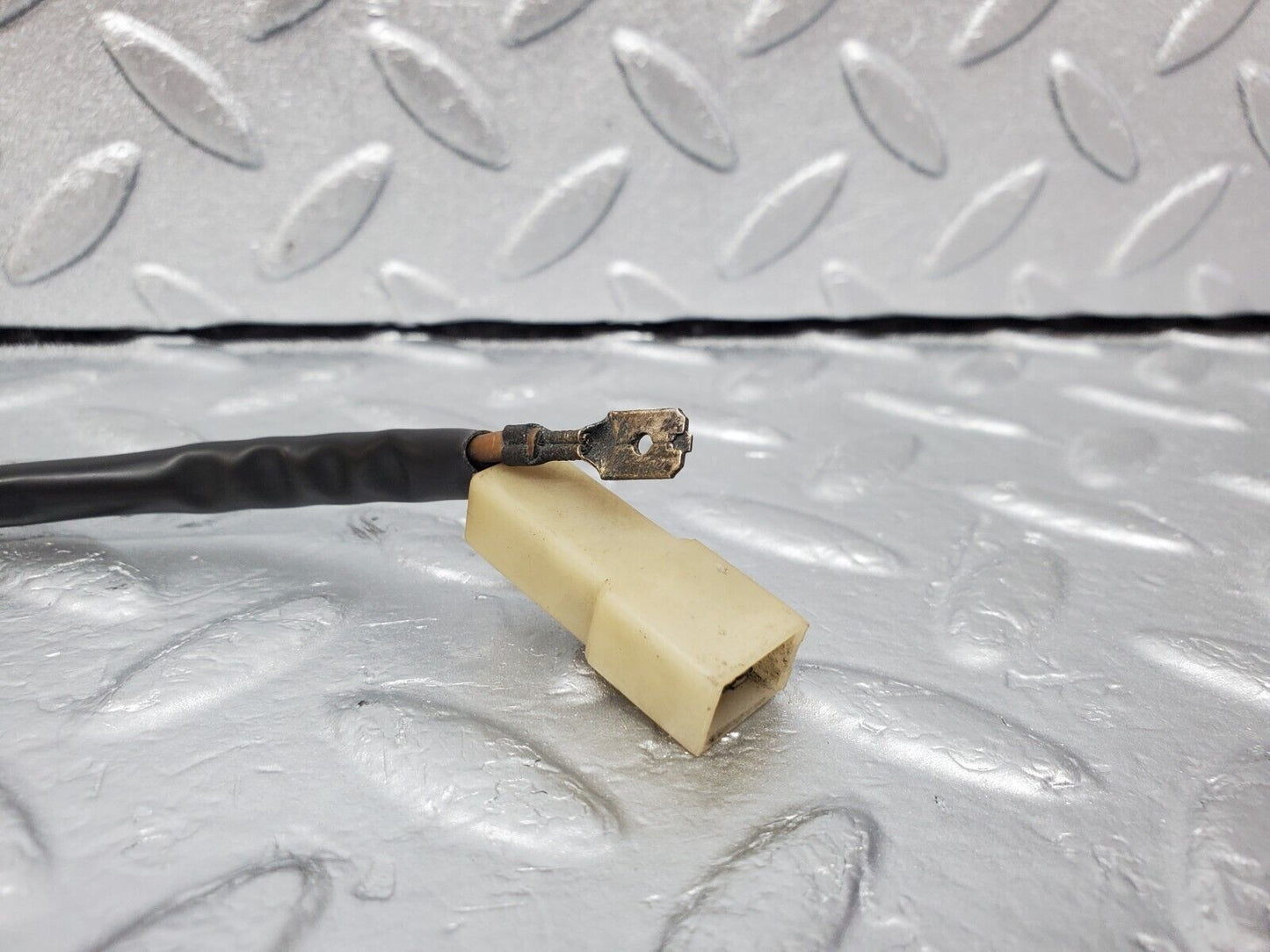 45730 Mercedes-Benz W126 420SE Windscreen Washer Nozzle