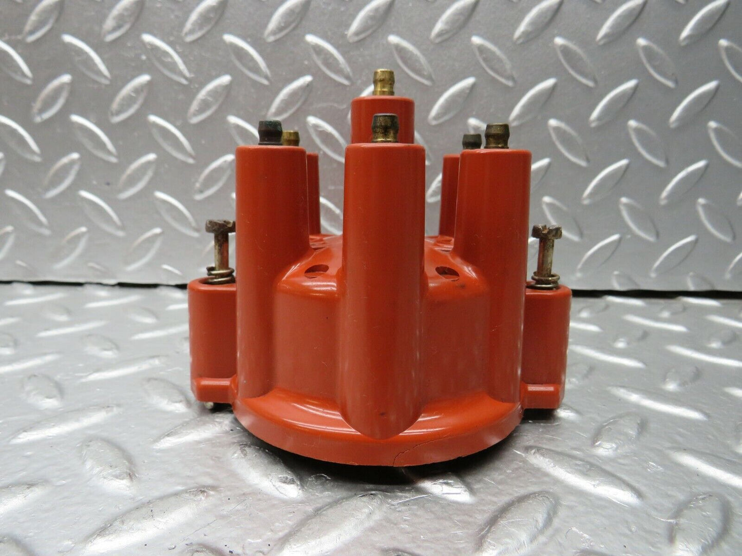24089 Mercedes-Benz W123 280E Ignition Distributor Cap
