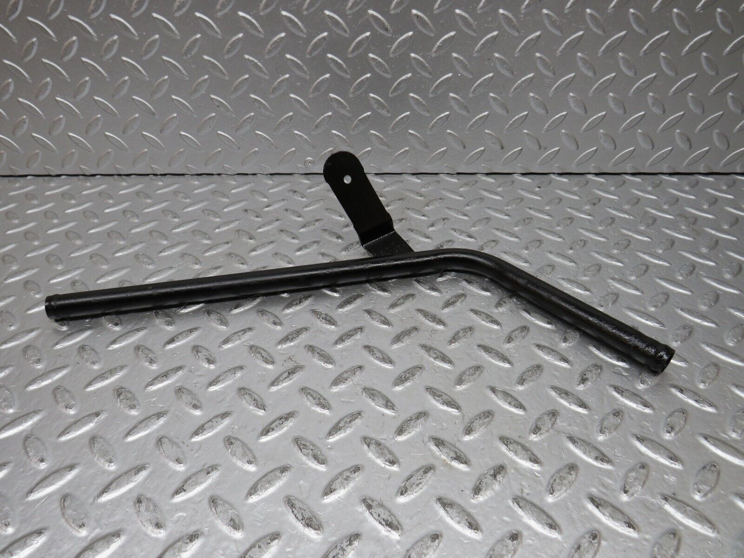 32097 Mercedes-Benz W123 230E Cooling Hose Pipe
