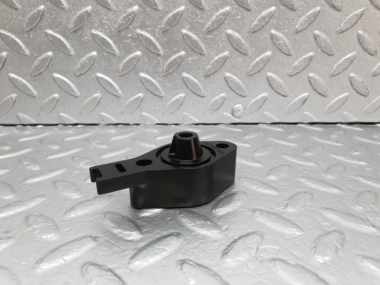 42899 Mercedes-Benz W201 190 2.0L Fuel Pump Spacer 1020910281