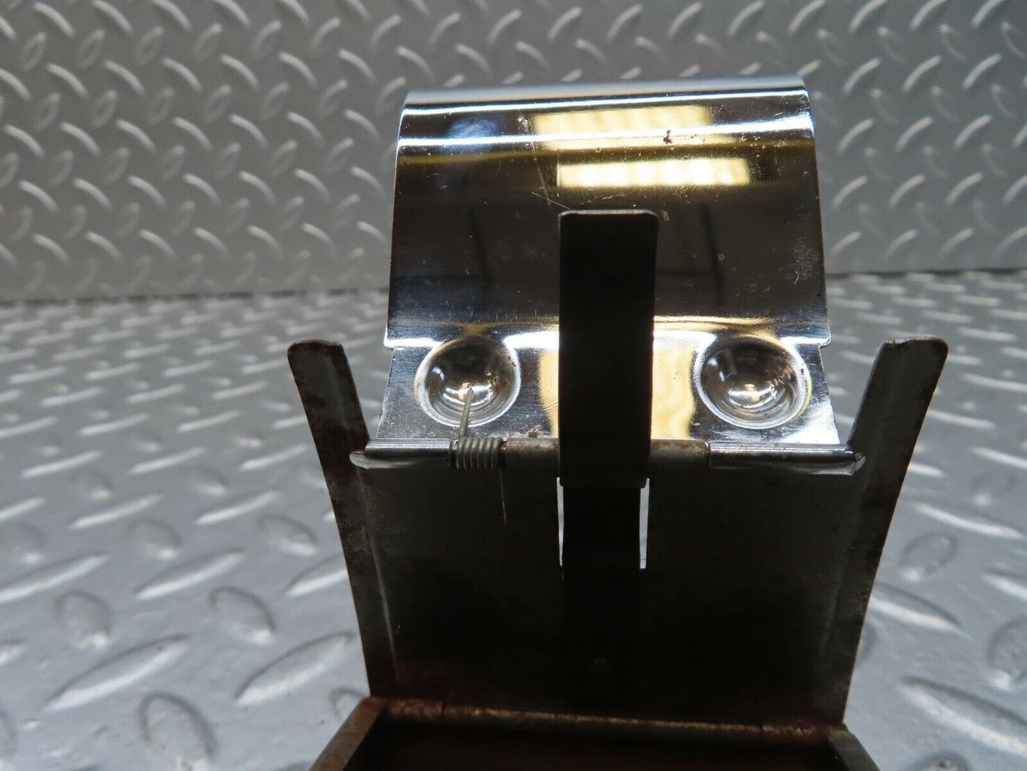 12889 Mercedes-Benz W111 Centre Console Ashtray Wood Finish