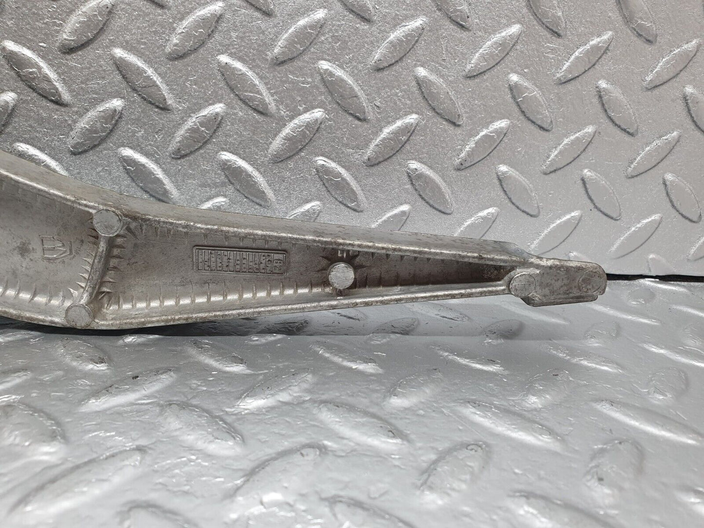43706 Mercedes-Benz C126 380SEC Coupe Brake Pedal Bracket 1262901819