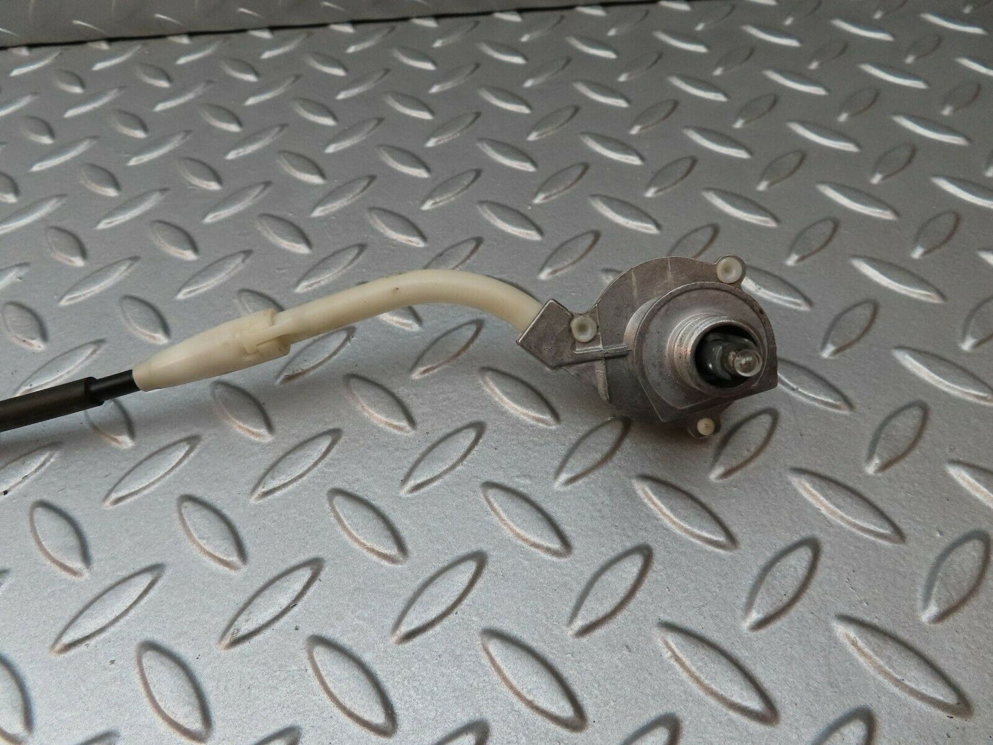 4047 Mercedes-Benz S123 200T Wagon Heater Control Unit