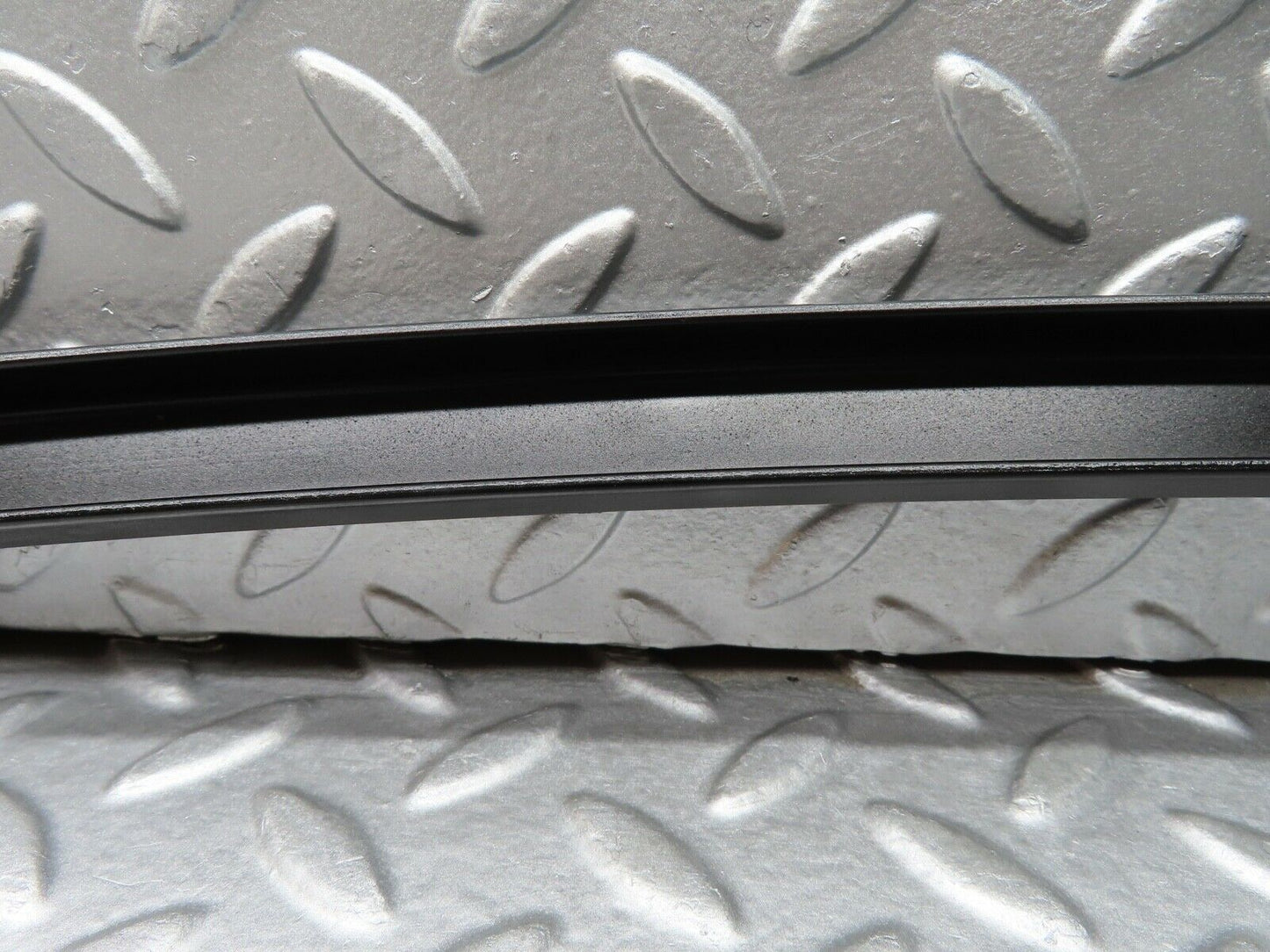 20612 Mercedes-Benz R107 450SL Right Door Window Channel Front