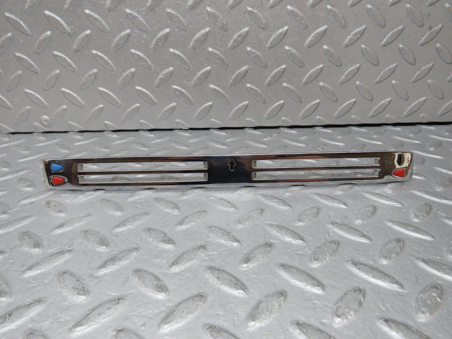 35826 Mercedes-Benz W108 Dash Centre Heater Control Chrome