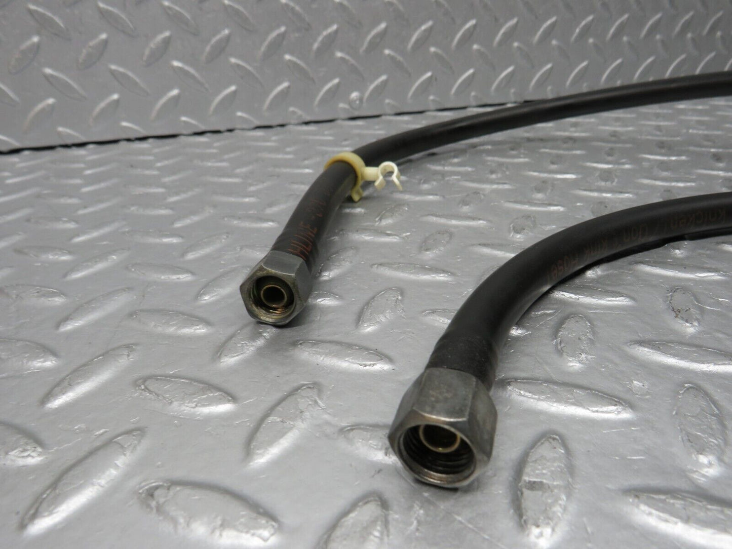 38648 Mercedes-Benz R129 280SL Coupe Fuel Pipe Line